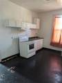 7546 Roslyn St - Photo 8