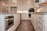 1033 Skyline Dr - Photo 7