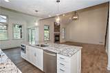 1033 Skyline Dr - Photo 8