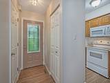 104 Meadowview Dr - Photo 4