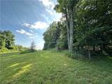 140 Shady Tree Ln - Photo 18