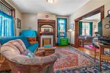 291 13th St - Photo 3