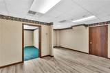 1532 Lincoln Way - Photo 18
