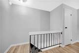 613 Newton Sq - Photo 35