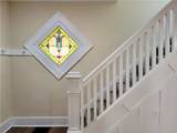 737 Saint Clair Avenue - Photo 5