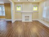 737 Saint Clair Avenue - Photo 6