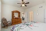 1053 Carriage Ln - Photo 18