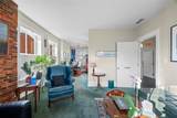 258 42nd St - Photo 30