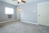 1031 Valonia St - Photo 15