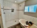 1031 Valonia St - Photo 24
