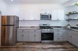1031 Valonia St - Photo 9