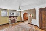 2517 Braddock Ave - Photo 9