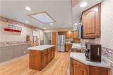 1657 Deerfield Rd - Photo 7