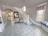 411 Clayton St - Photo 5