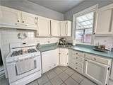 411 Clayton St - Photo 7