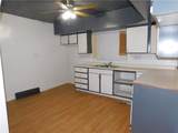 120 Clay St - Photo 4