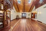 260 Jennie Dr - Photo 5