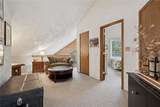 8032 Meadowridge Drive - Photo 14