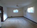 915 Highview Ave - Photo 11