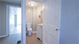 1017 Carson St - Photo 11