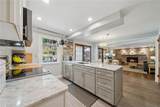 1535 Redfern Dr - Photo 22