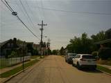 152 Garrett St - Photo 4