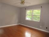 120 Colonial Dr - Photo 11