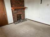 11 Station St - Photo 23