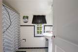 290 Barclay Avenue - Photo 20