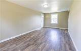 713 Lynda Ln - Photo 3