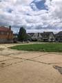 913 23rd St - Photo 1