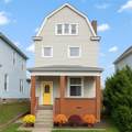 206 7th St - Photo 1