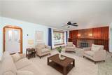 686 Christy - Photo 6