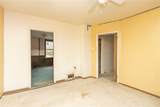 211 Wallace Ave - Photo 16