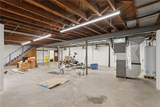 110 Sheridan Ave - Photo 11
