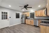 110 Sheridan Ave - Photo 3