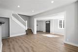 2738 Robertson Ave - Photo 6