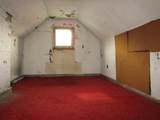 930 7th St - Photo 34
