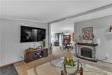 823 Clover Ln - Photo 11