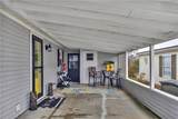 823 Clover Ln - Photo 3