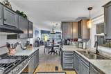 823 Clover Ln - Photo 6