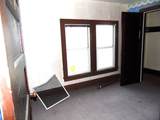 565 Benjamin St - Photo 20