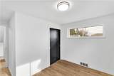 409 Grove Rd - Photo 15