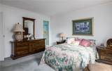 2120 Greentree Road - Photo 18