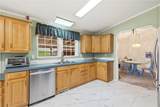 811 Wild Violet Dr - Photo 16