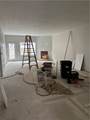 201 Willow Lane - Photo 3