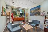 5154 Butler St - Photo 4