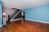 598 6th St - Photo 4