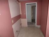 911 Amherst St - Photo 29