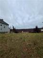 121 Reed Ave - Photo 3